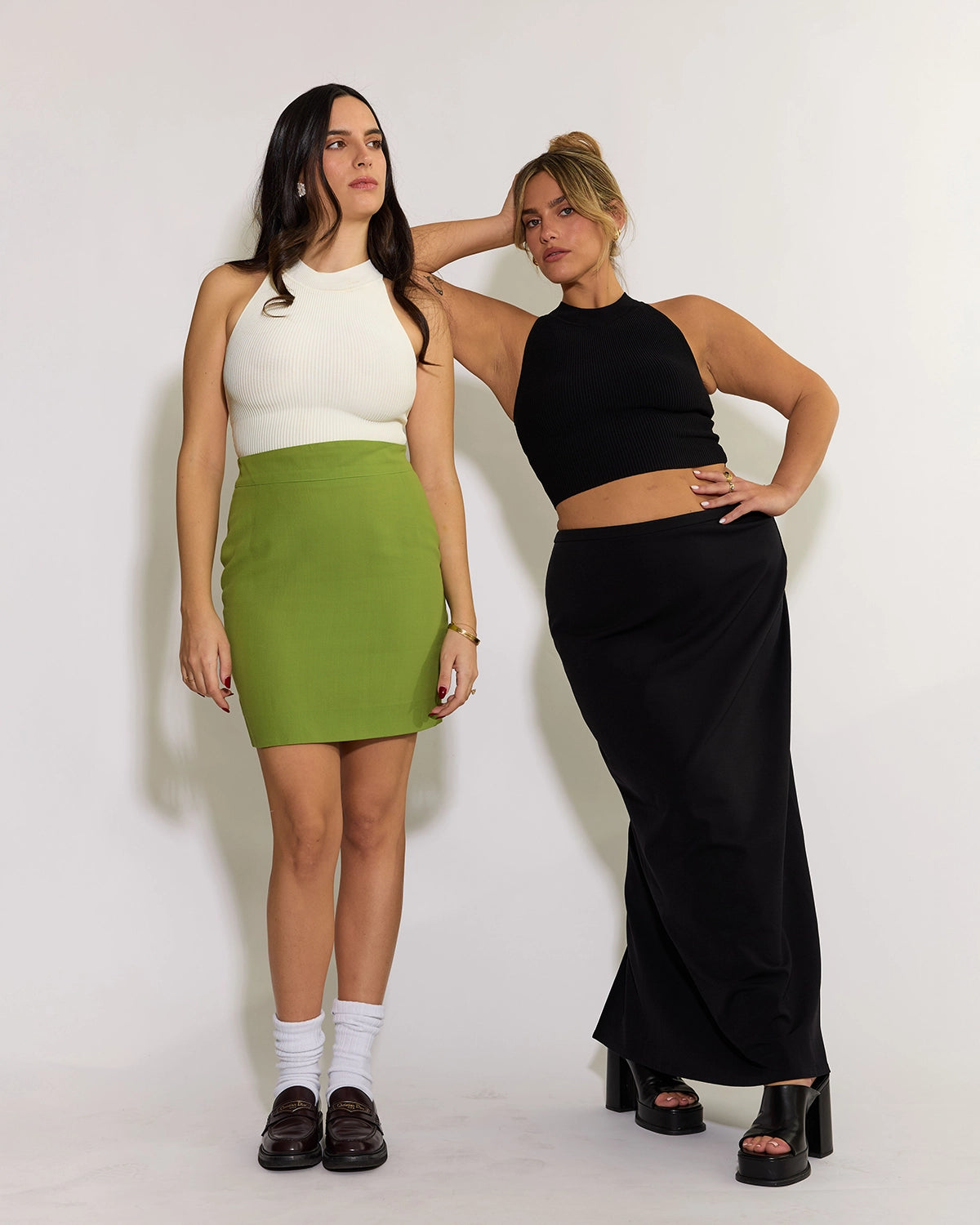 High Neck Crop Top in Black, photo 2