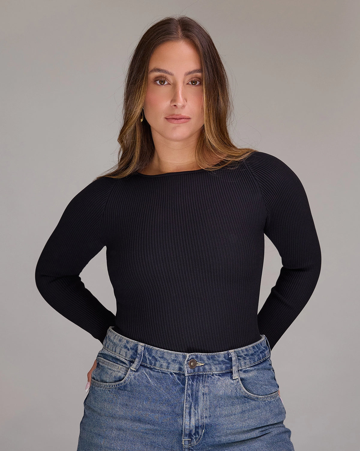 Long Sleeve Top in Black, photo 10