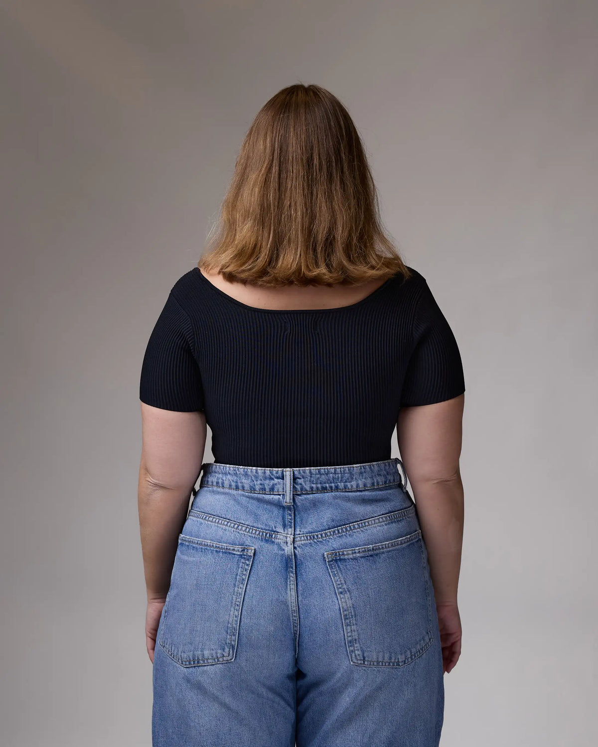 Short Sleeve Top in Black, photo 11